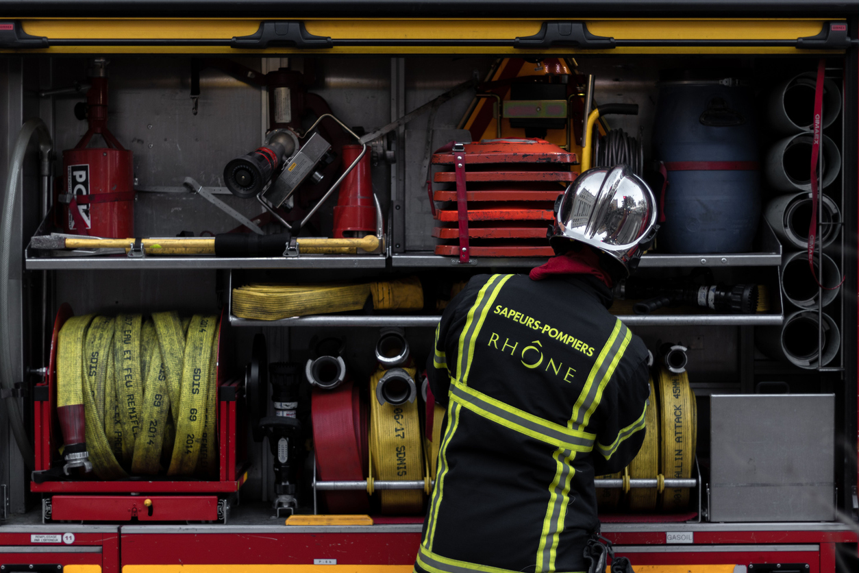 Firefighter preparing for intervention in Lyon